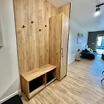 Szafirowa Dolina Apartman *