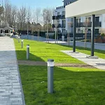 Szafirowa Dolina Apartman *