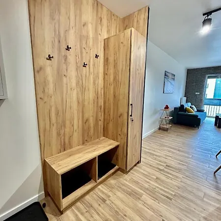 Szafirowa Dolina Apartment *