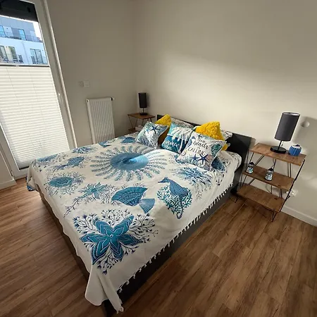 Szafirowa Dolina Apartman *